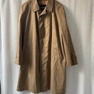 Strellson of Switzerland men's khaki beige trench coat size large/extra large